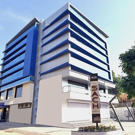 Hotel Sach Regency Ānand Buitenkant foto
